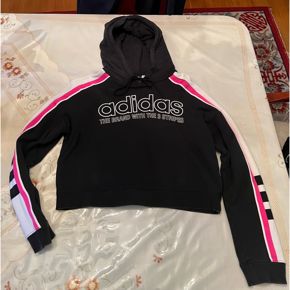 Adidas Cropped Sweatshirt